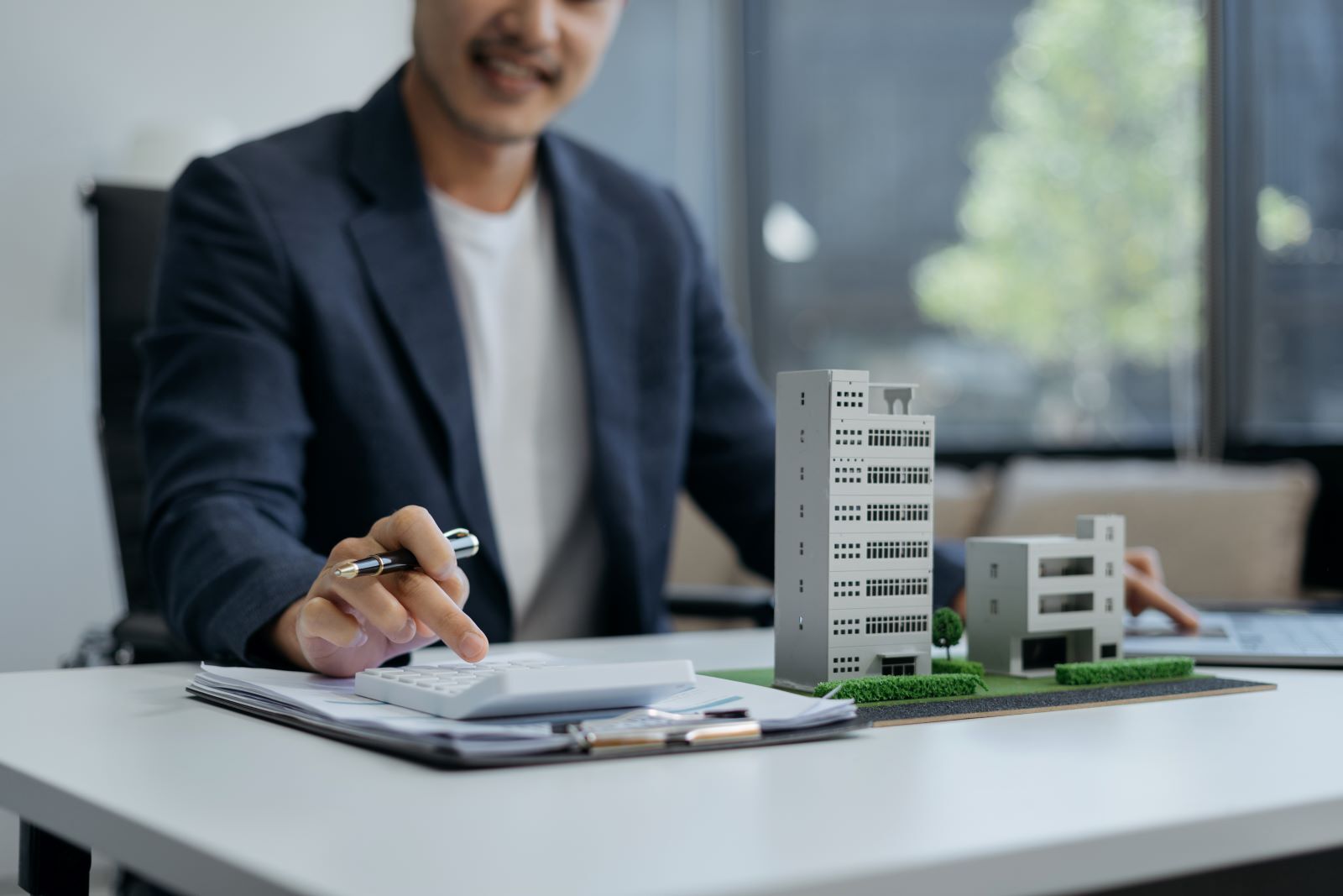 How Much Does It Cost To Sell A House In The UK