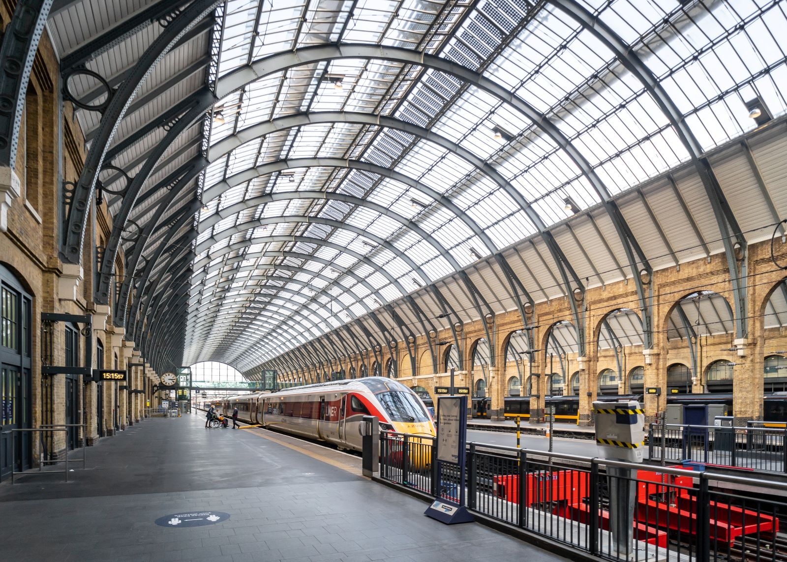 cities close to london by train