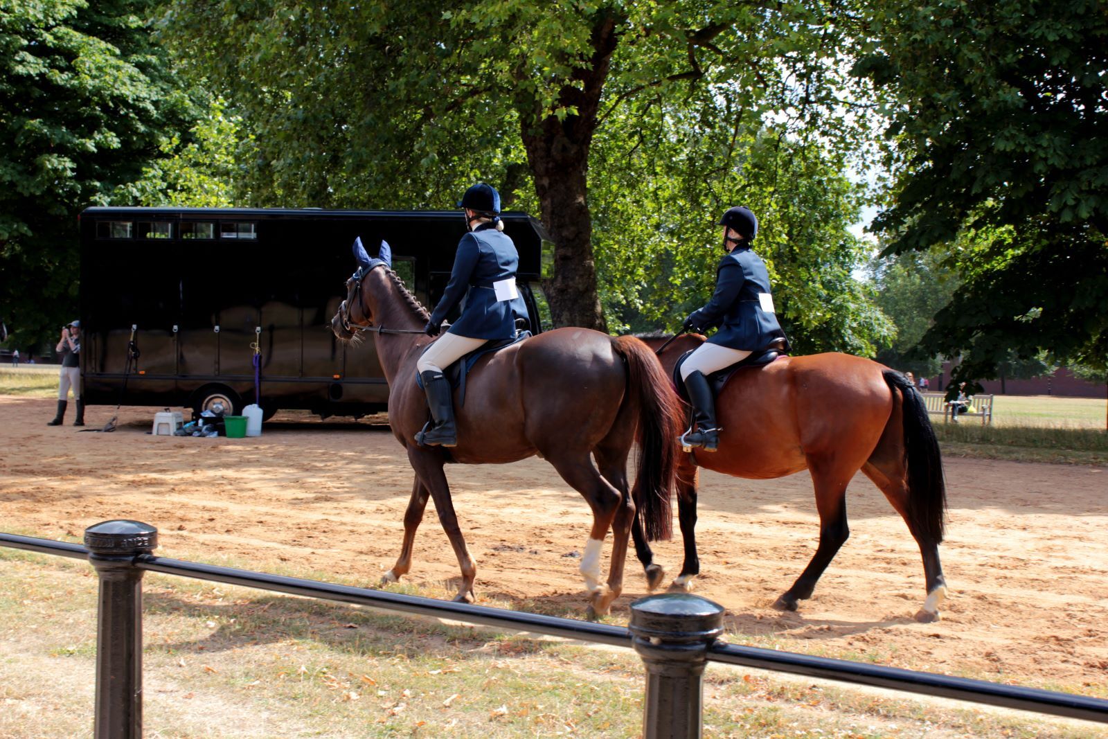 horse riding in london (2)
