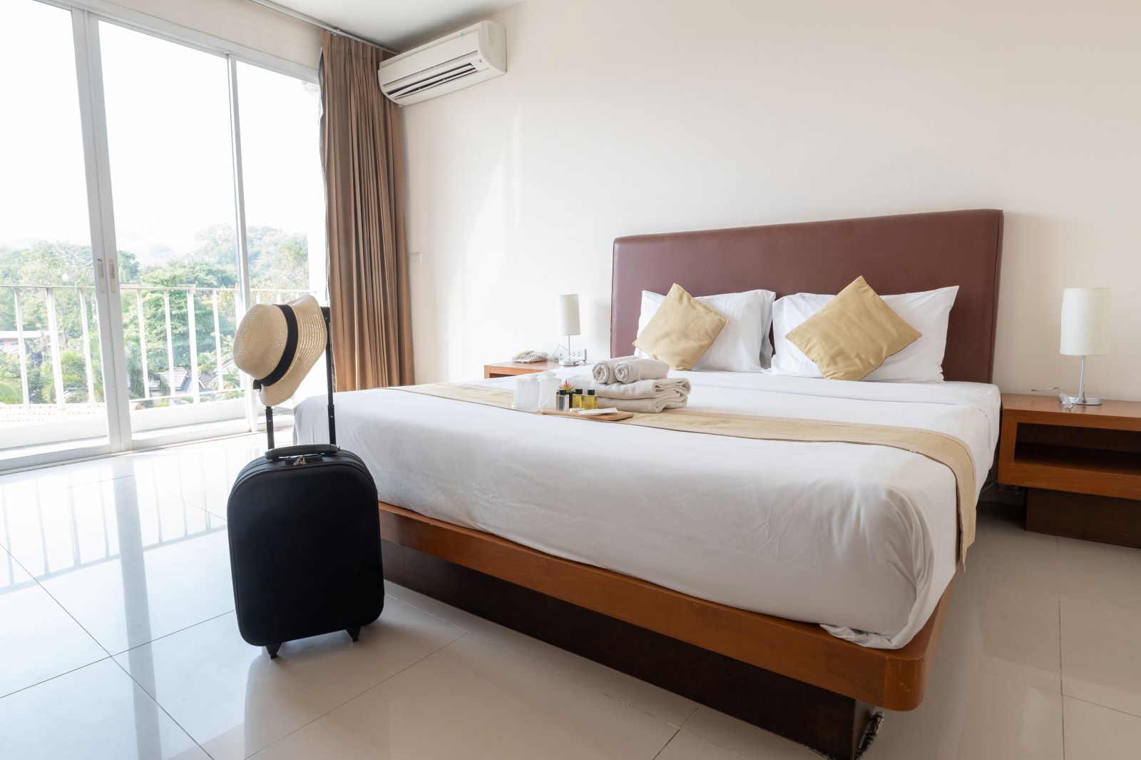 hotels in surrey