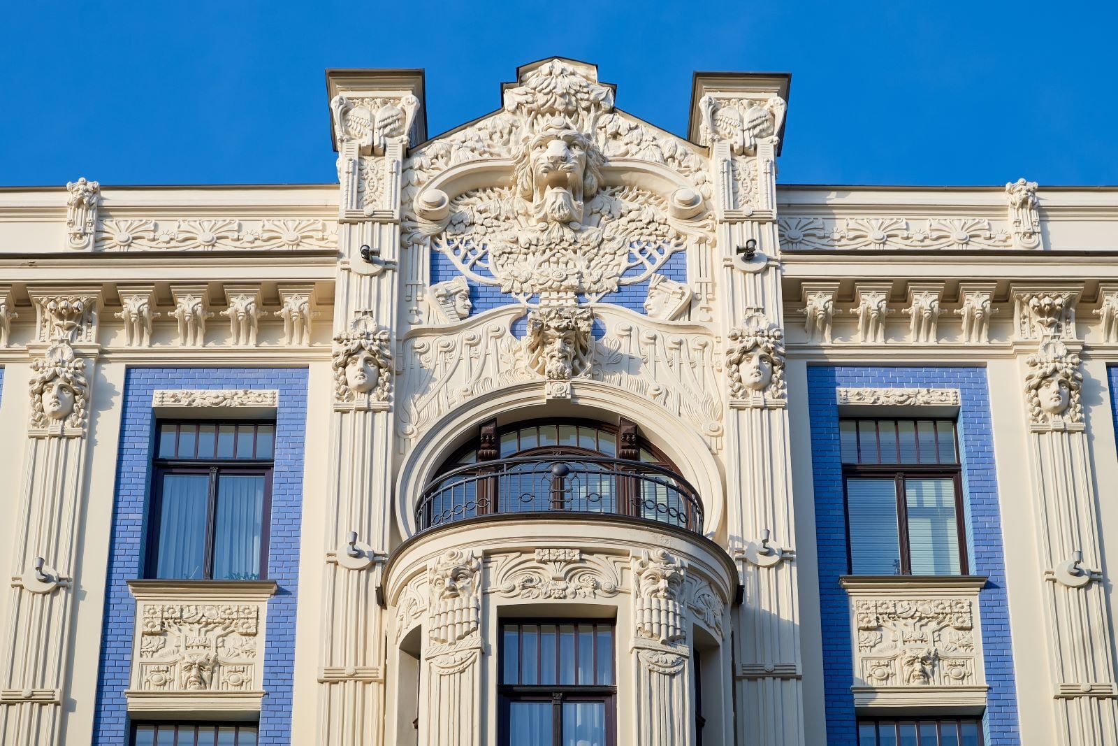 art nouveau architecture