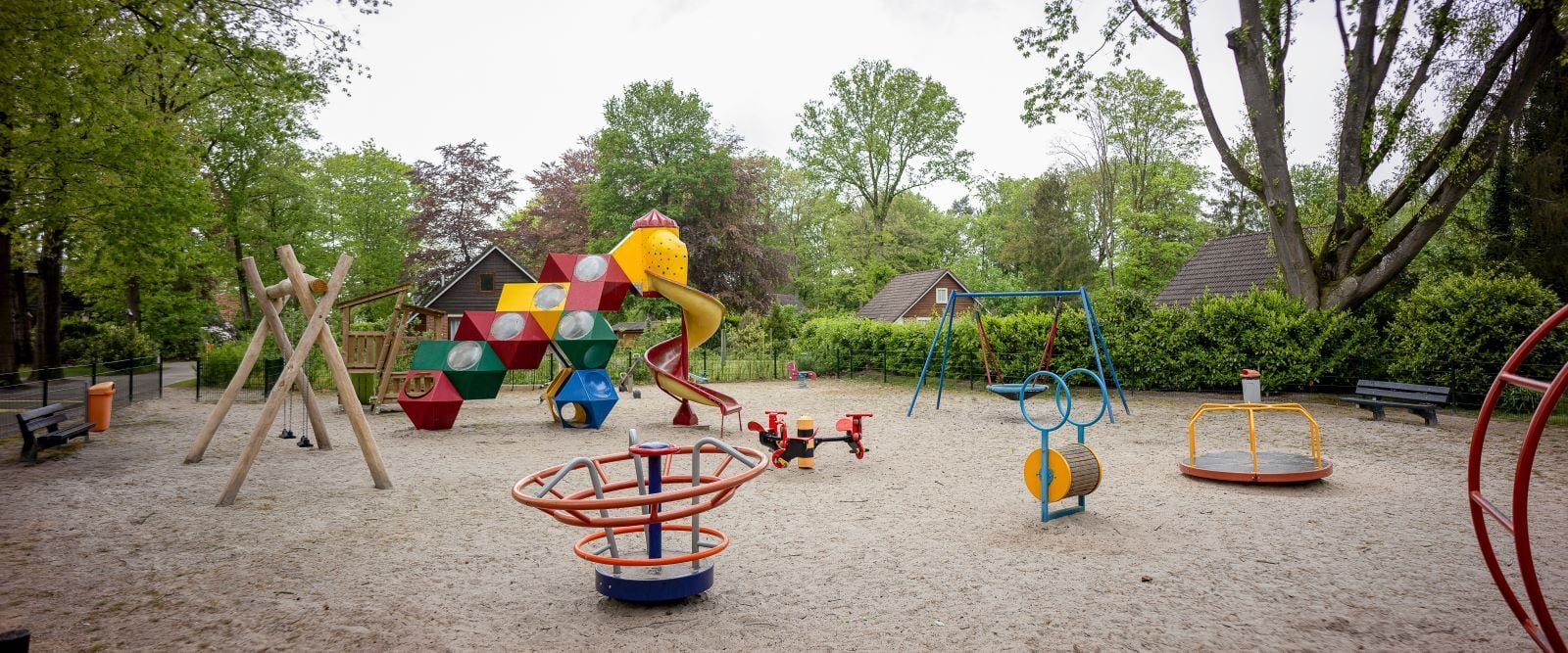 holland park adventure playgrounds